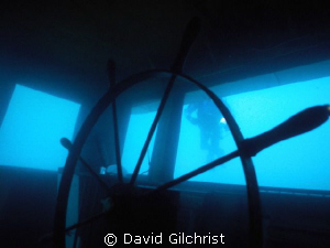 Wheel on Niagara II wreck, Tobermory ,Ontario by David Gilchrist 